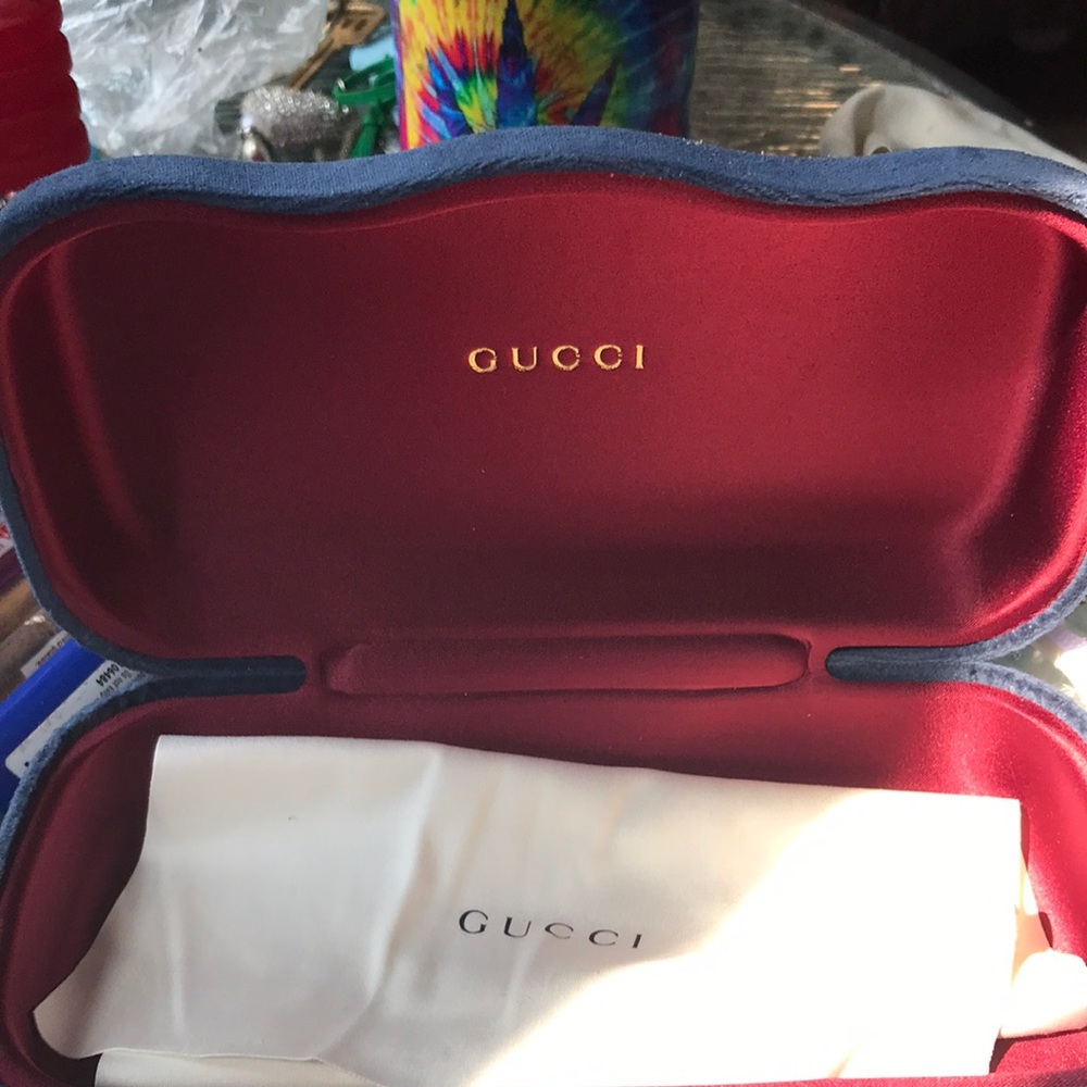 Gucci sun glasses